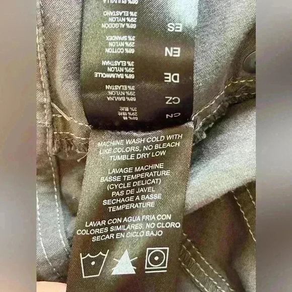 Kuhl Splash Cargo Hiking Shorts Gray Side Pockets Women's Size 12 - Picture 6 of 13